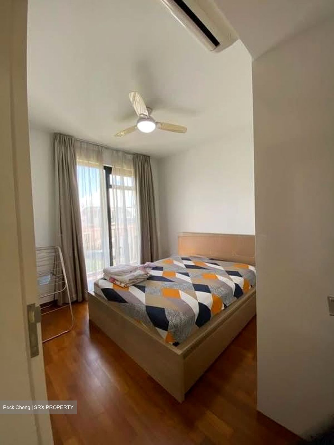 Sant Ritz (D13), Condominium #581209511